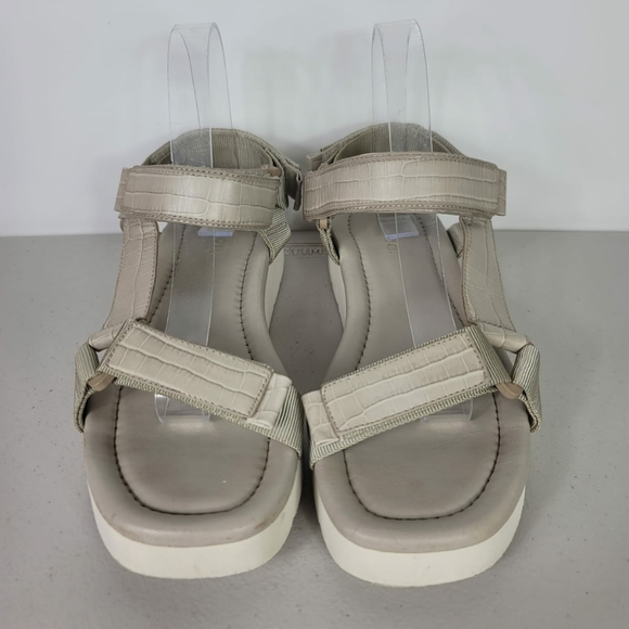 Vince Ajustable Strap Sandals Sz 8.5M Beige plataform sandals - Picture 5 of 8
